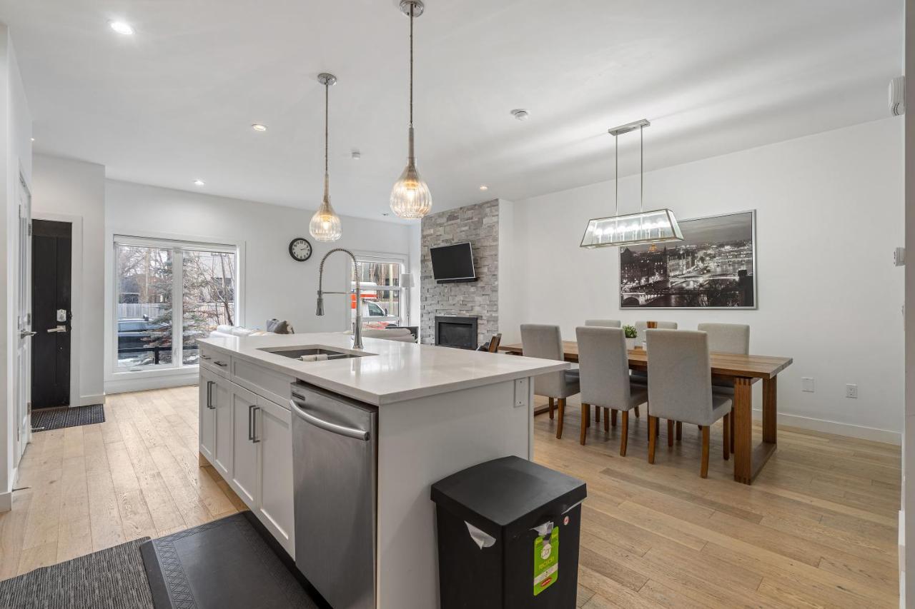 Luxury Spacious Private House Near City Centre YYC Dış mekan fotoğraf
